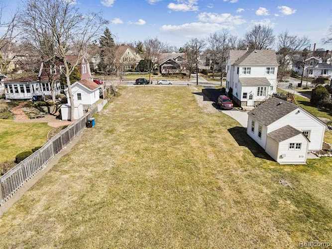 959 Penniman Ave Plymouth, MI 48170