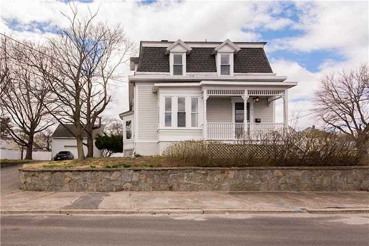 417 Doric Ave Cranston, RI 02910