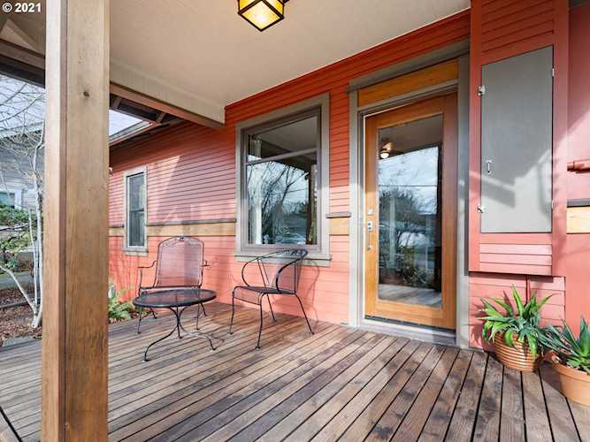 2537 Lancaster St West Linn, OR 97068