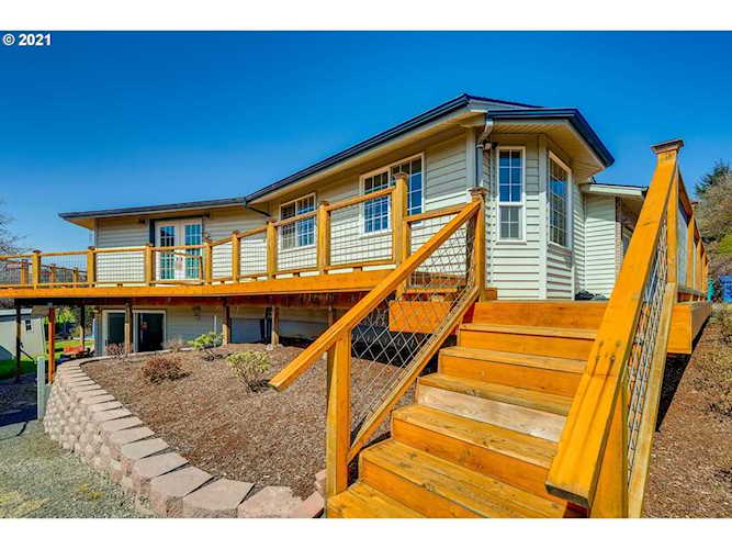 1823 41st St Washougal, WA 98671