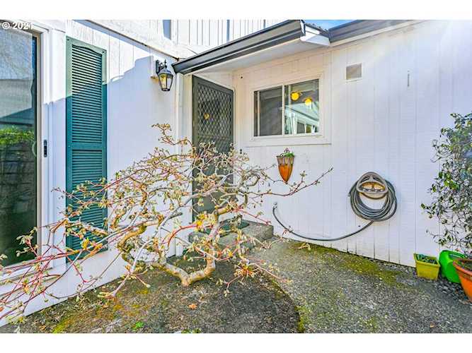 2620 Pimlico Ter West Linn, OR 97068