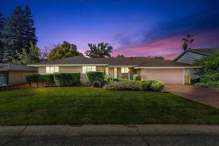 1269 Ridgeway Drive Sacramento, CA 95822