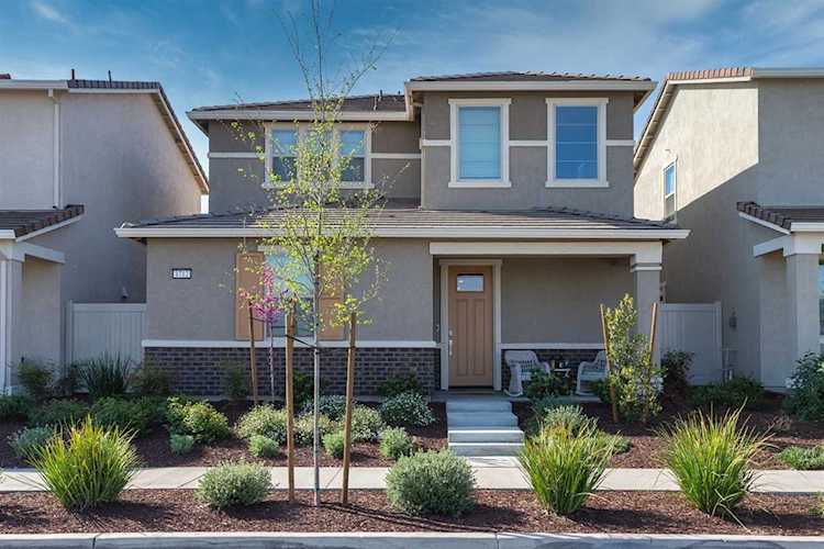 1712 S Breezy Meadow Drive Sacramento, CA 95834