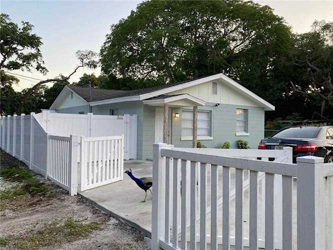 13318 Pulitzer Ave Tampa, FL 33625