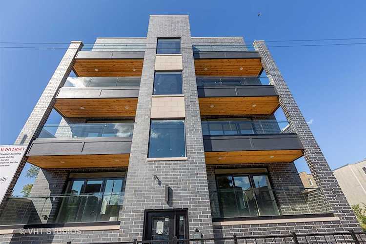 2514 W Diversey Ave #4E Chicago, IL 60647 | MLS 11046306 Photo 1