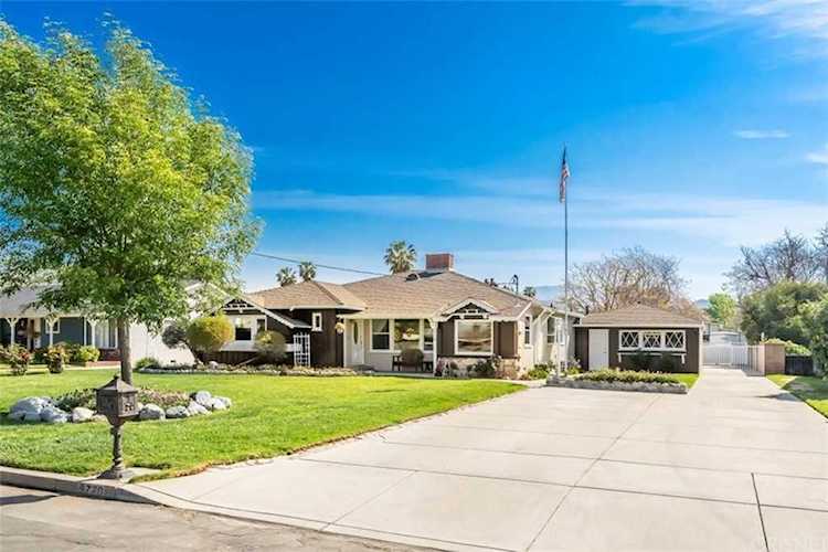 9770 Orcas Avenue Shadow Hills, CA 91040
