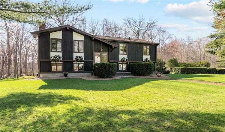 260 Morris St Cumberland, RI 02864