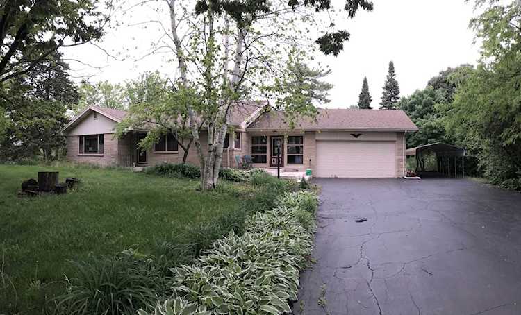 41W010 Brown Rd St. Charles, IL 60175