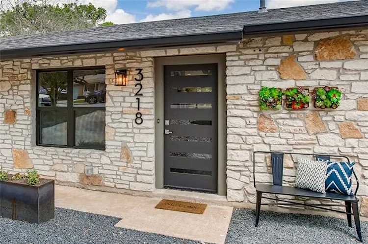 3218 Cupid DR Austin, TX 78735