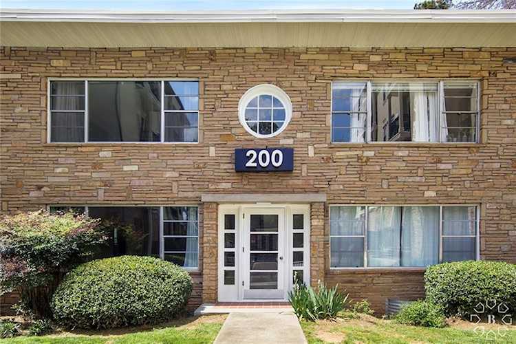 2240 Cheshire Bridge Rd NE #205 Atlanta, GA 30324
