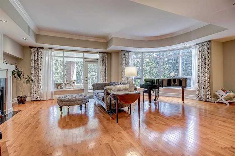 600 Princeton Way SW #205 Calgary, AB T2P 5N4
