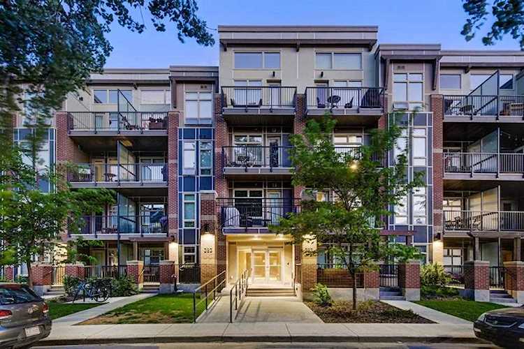 323 20 Ave SW #103 Calgary, AB T2S 0E6