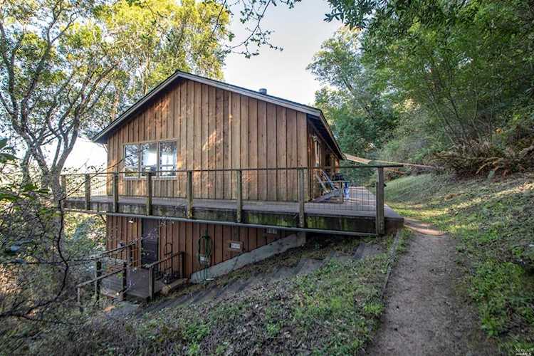 7 Noren Way Point Reyes Station, CA 94956