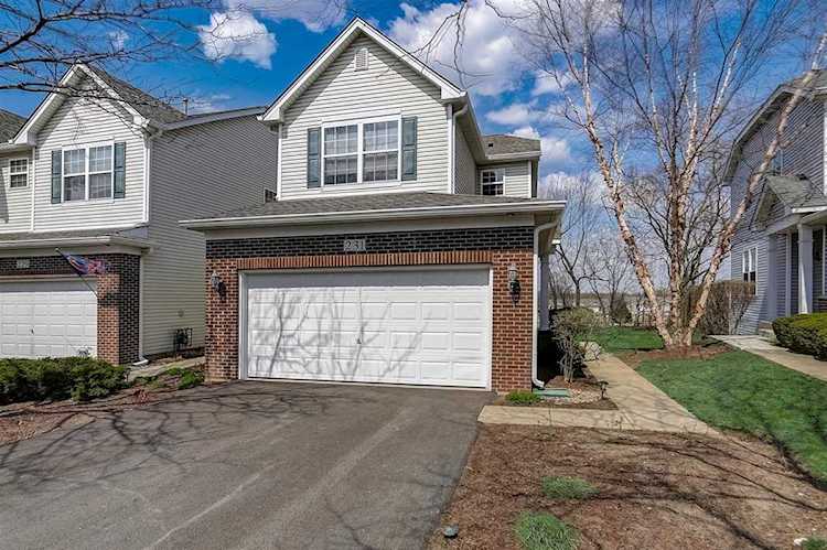 231 Ridge Rd North Aurora, IL 60542