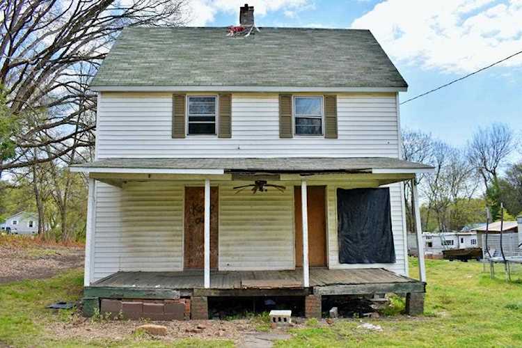612 Wheeler Street Rockwood, TN 37854