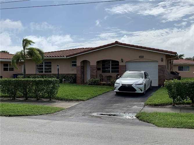 1260 NW 45th St Deerfield Beach, FL 33064