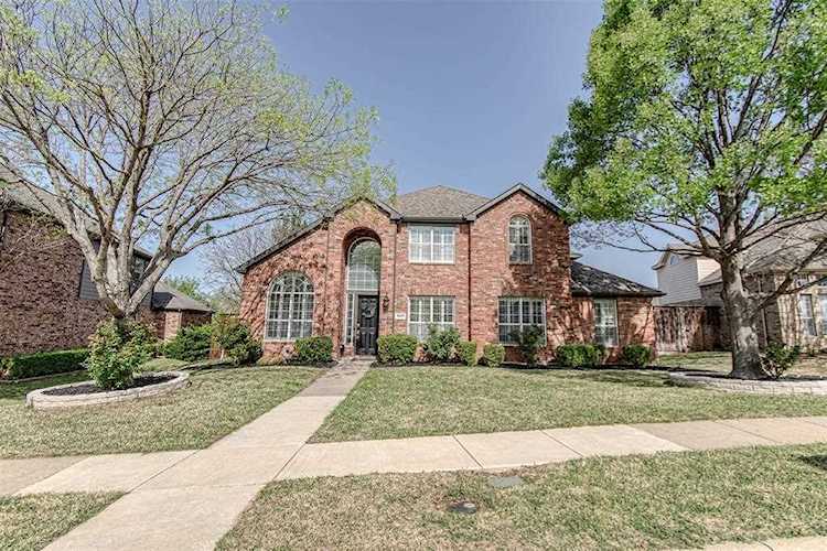 10477 Enchanted Meadow Drive Frisco, TX 75033