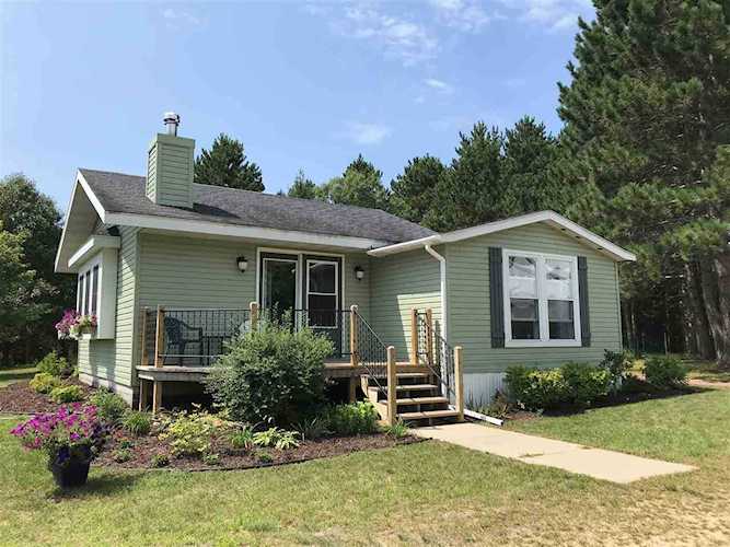 N9197 5th Ave Springfield, WI 53964