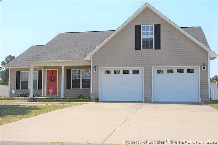 417 Turret Ct Hope Mills, NC 28348