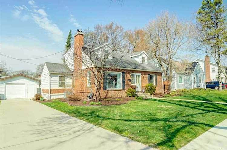 442 Holly Ave Madison, WI 53711