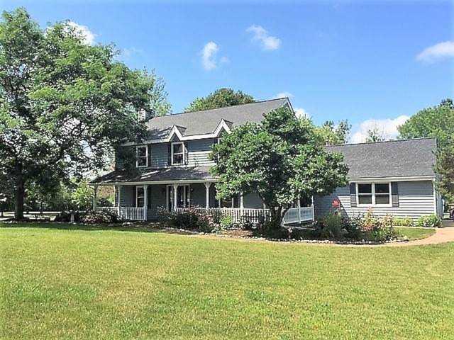 1507 Morraine Ct Woodstock, IL 60098