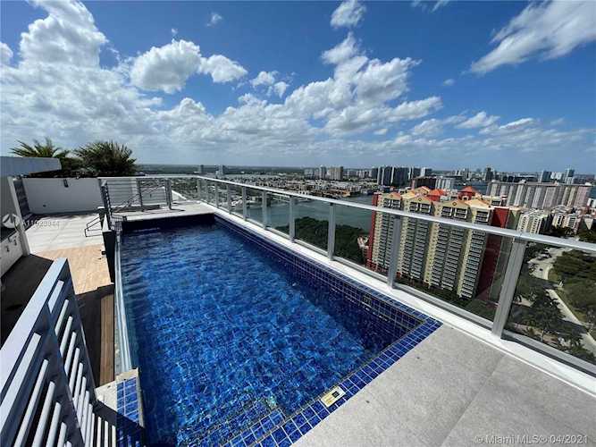 330 Sunny Isles Blvd #5-TS03 Sunny Isles Beach, FL 33160