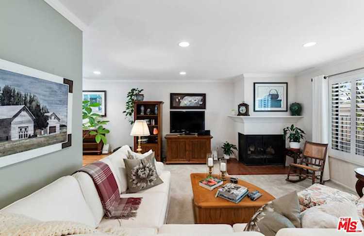 1337 Centinela Avenue #6 Santa Monica, CA 90404