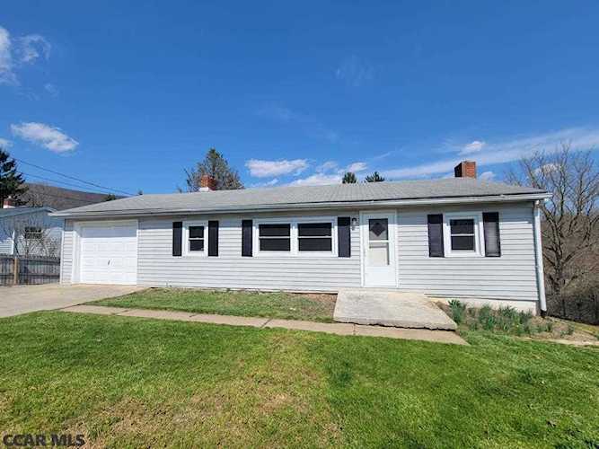 271 Liberty Street State College, PA 16801 | home for sale | KBB Photo 1