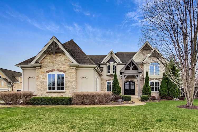 9935 Carlisle Ln Lakewood, IL 60014