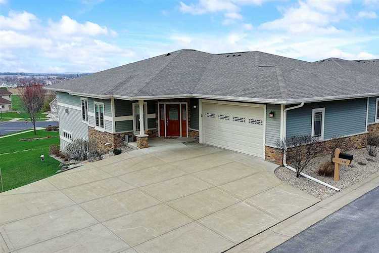1537 Tundra Grass Way Waunakee, WI 53597