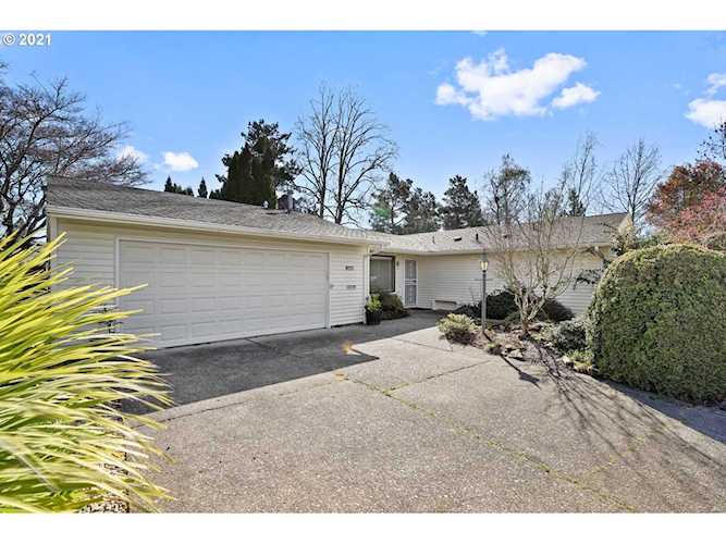 15630 SW Old Orchard Pl Tigard, OR 97224
