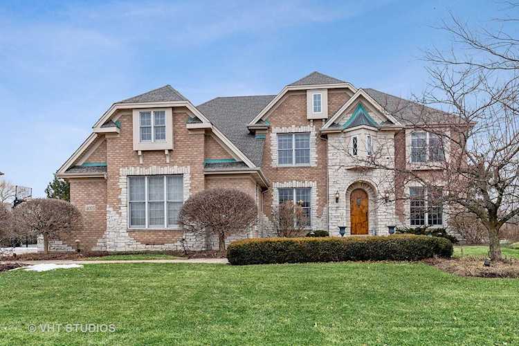 4075 River Ridge Dr St. Charles, IL 60175