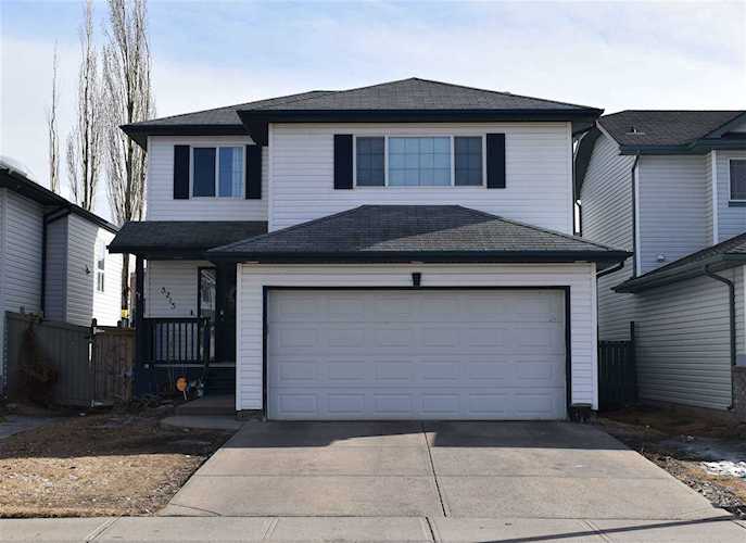 3215 27 Avenue NW Edmonton, AB T6T 1R2