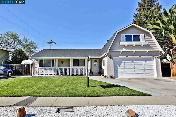 4566 Adams Dr Concord, CA 94521