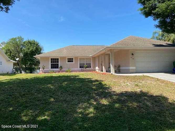 519 Benedictine Terrace Sebastian, FL 32958
