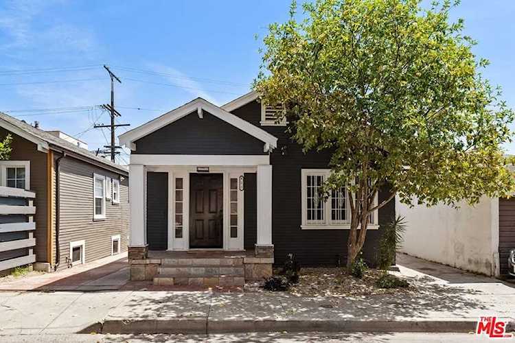 422 S Benton Way Los Angeles, CA 90057