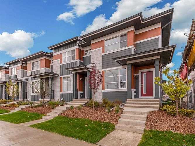 100 Skyview Parade NE Calgary, AB T3N 0V4