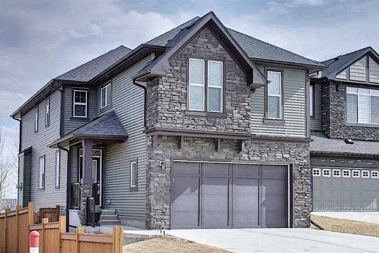107 Nolanshire Point NW Calgary, AB T3R 0P4