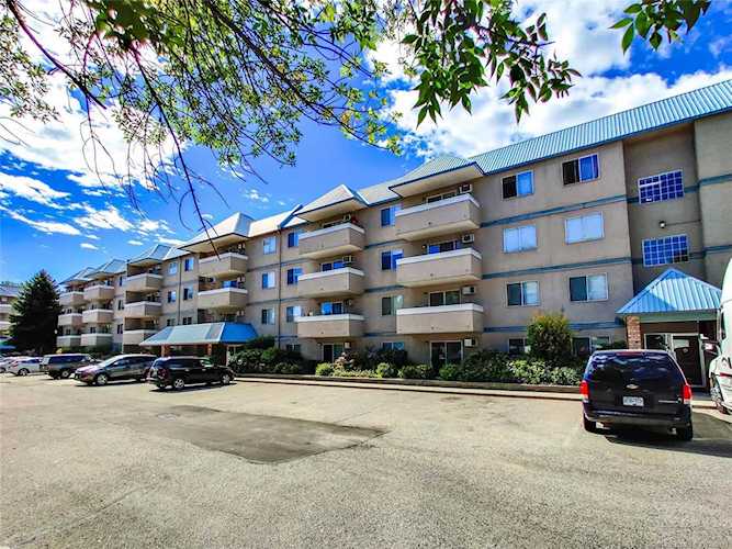 3160 De Montreuil Court Kelowna, BC V1W3W3