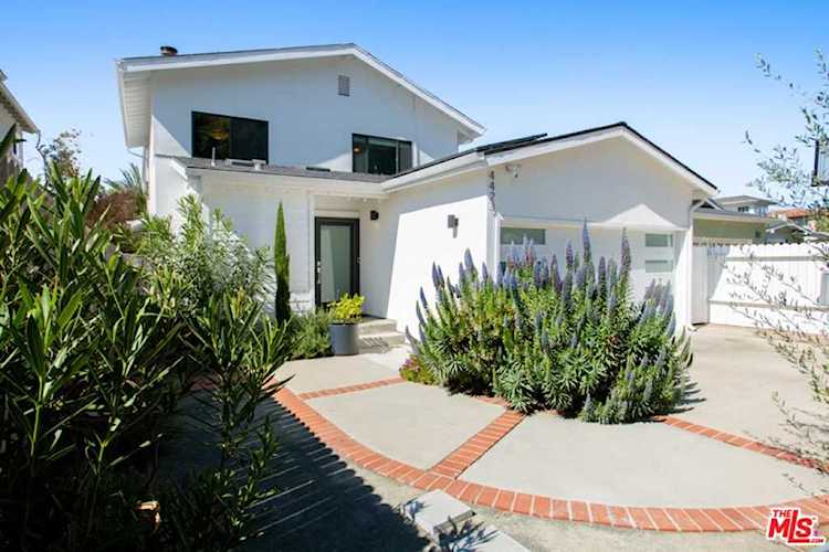 4423 Lindblade Drive Los Angeles, CA 90066