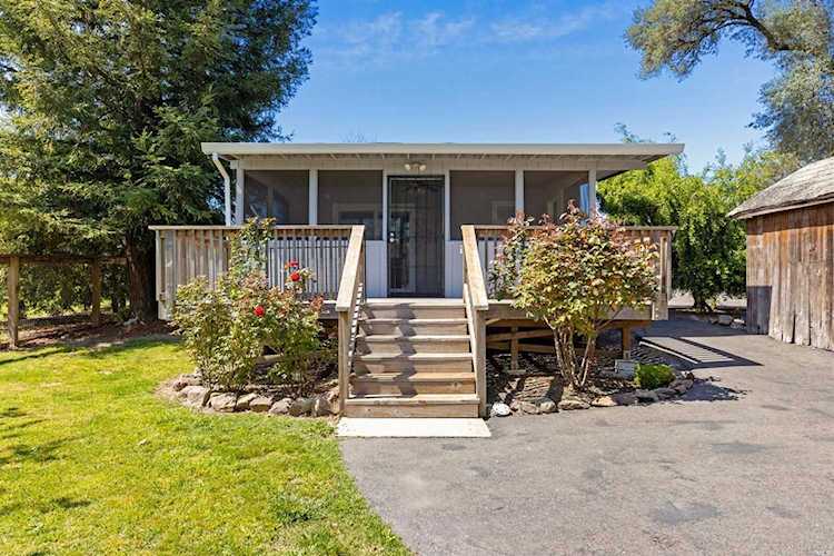 8779 Starr Road Windsor, CA 95492