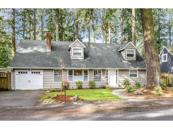 16041 Waluga Dr Lake Oswego, OR 97035