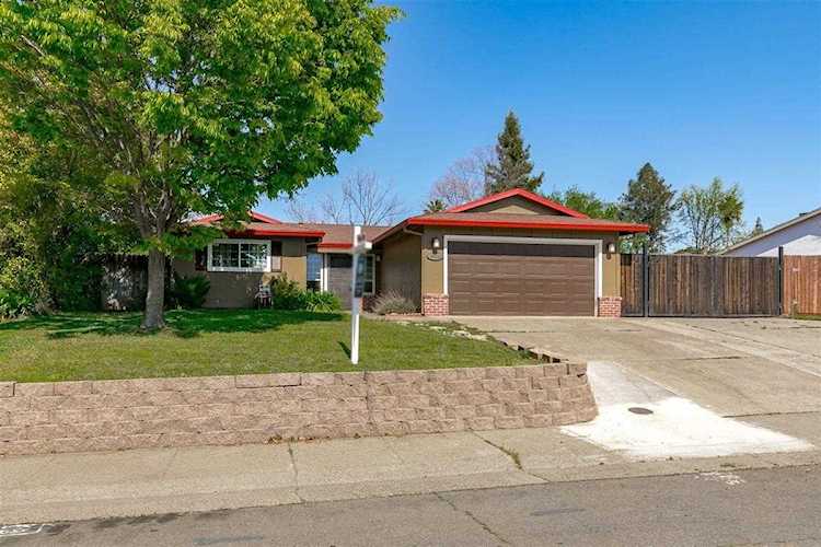 9801 Beachwood Drive Orangevale, CA 95662