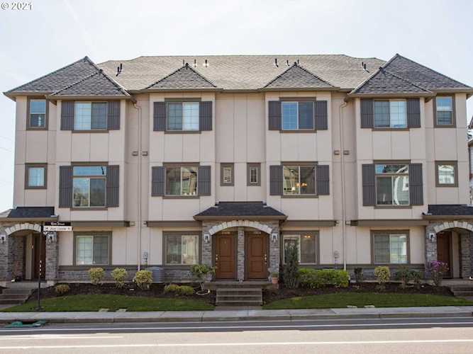 17034 SW Jean Louise Rd Sherwood, OR 97140