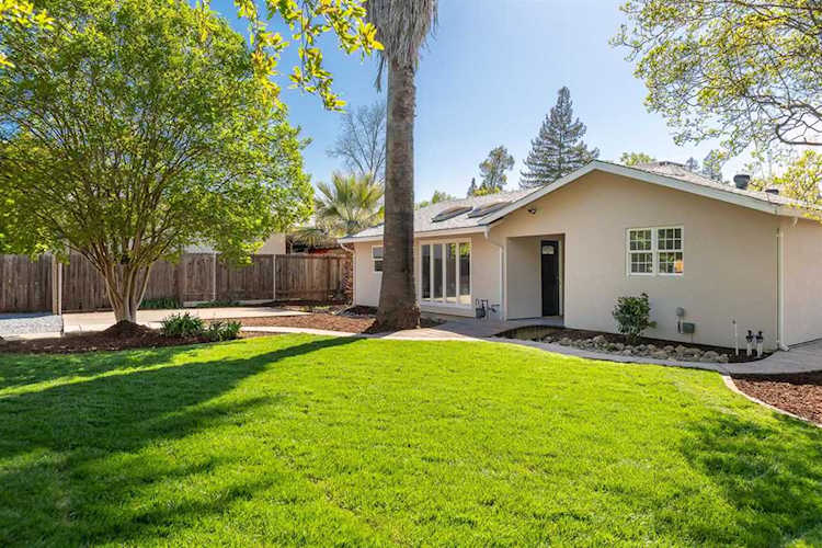 3013 Garfield Avenue Carmichael, CA 95608