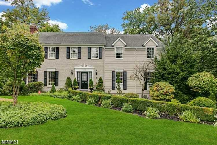 1039 Lawrence Ave Westfield Town, NJ 07090
