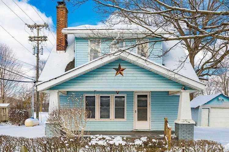 5795 Chestnut Hills Road Newark, OH 43055