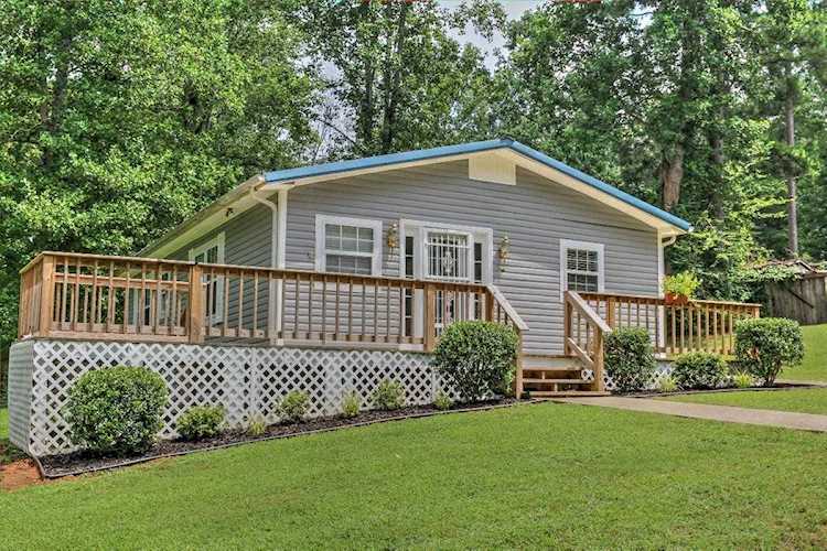 212 Long Pine Dr Dover, TN 37058