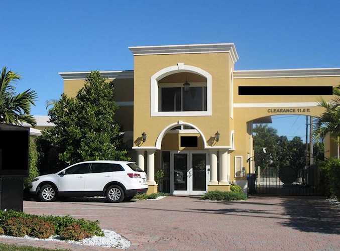 212 N Federal Highway Deerfield Beach, FL 33441