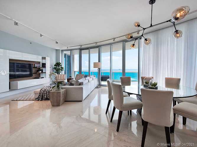 5959 Collins Ave #1802 Miami Beach, FL 33140